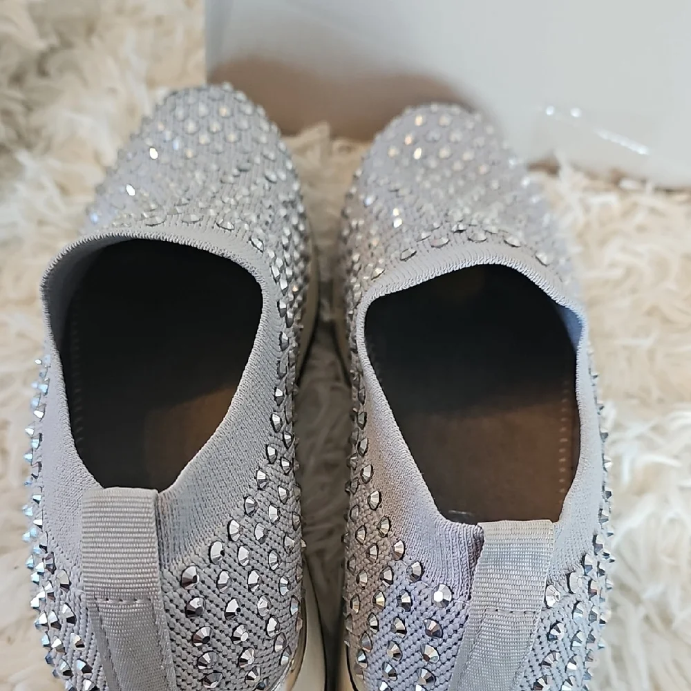 Kenneth Cole Reaction Women's Studded Gray Sneakers